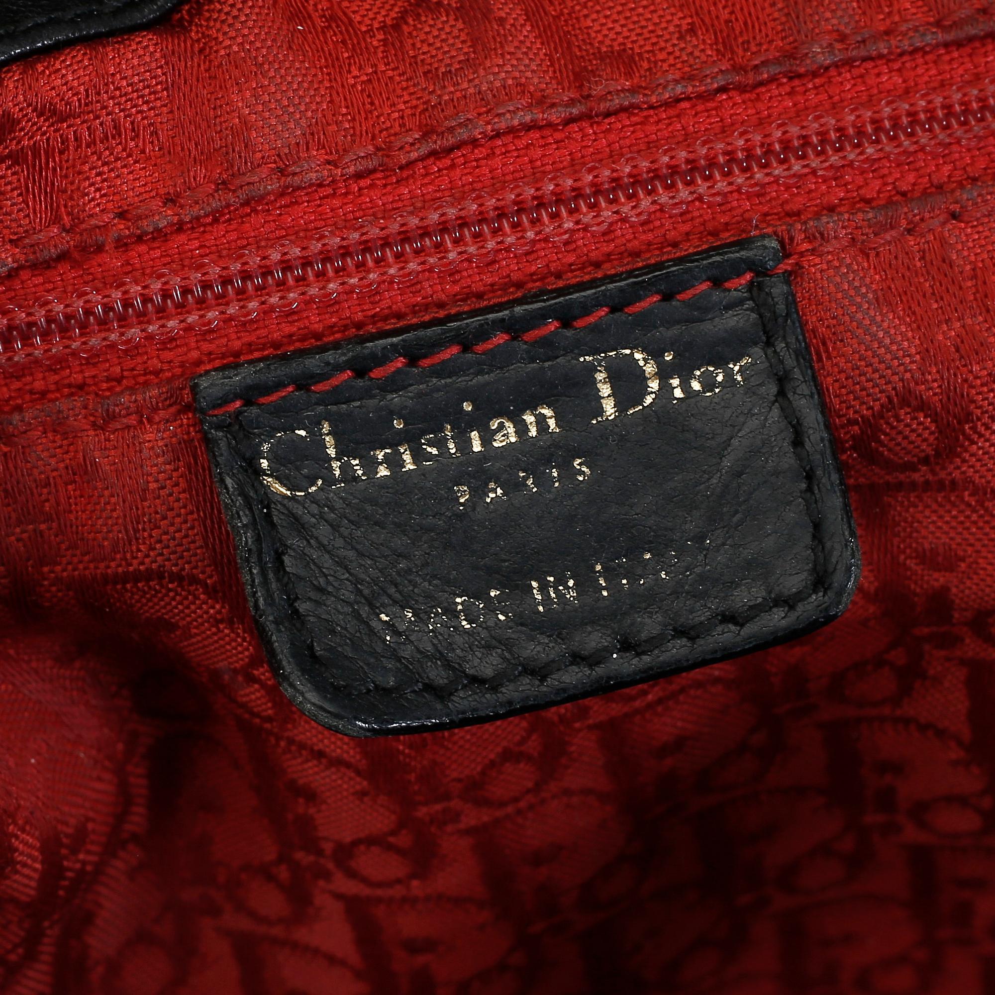 VÄSKA, Dior.