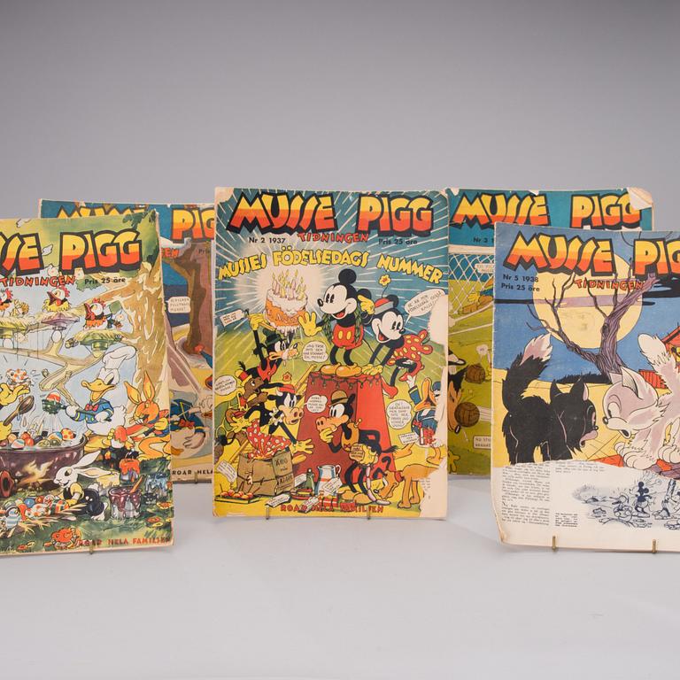 A set of five Musse Pigg comics from 1937 and 1938.