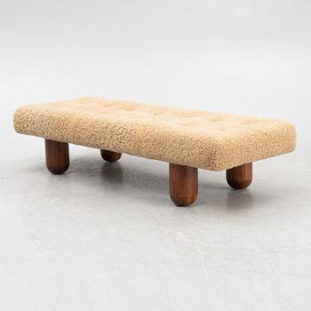 Daybed, contemporary manufacture.