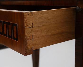 SKRIVSEKRETÄR, art déco.