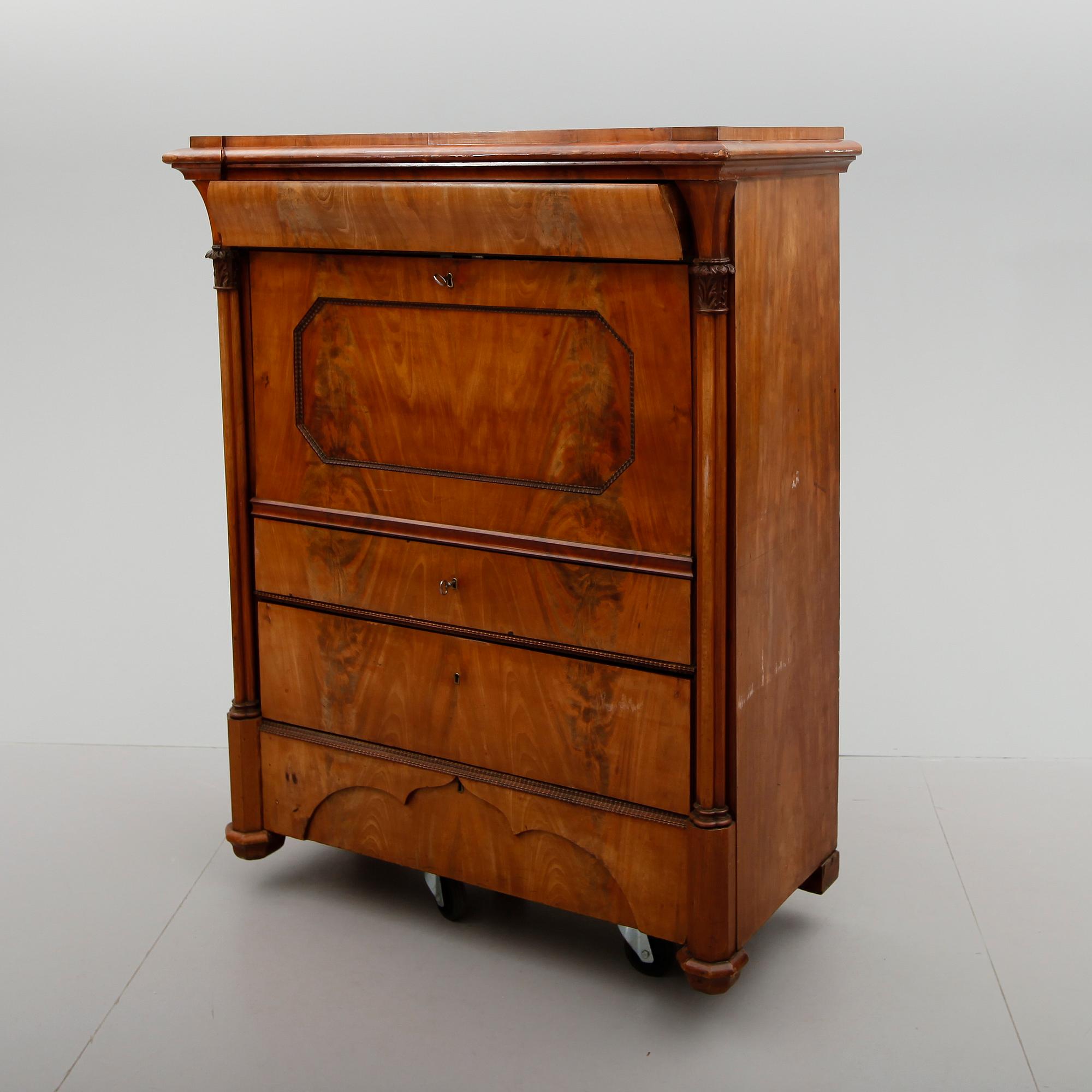 CHIFFONJÉ, senempire, 1800-talets mitt.