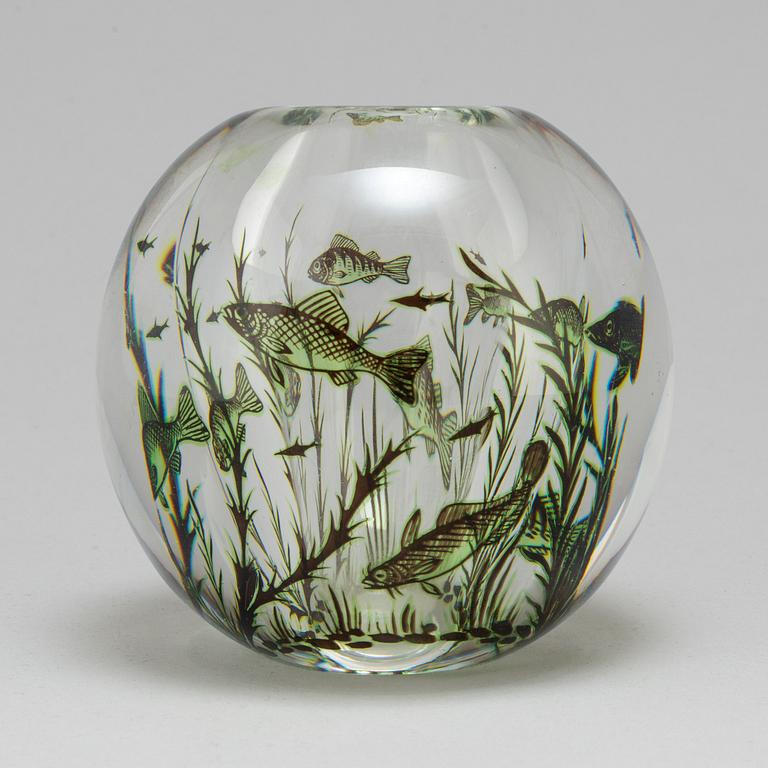 EDWARD HALD, a 'Fiskgraal' glass vase from Orrefors, signed.
