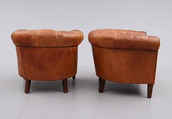 FÅTÖLJER, 1 par, Chesterfield, 1900-talets första hälft.