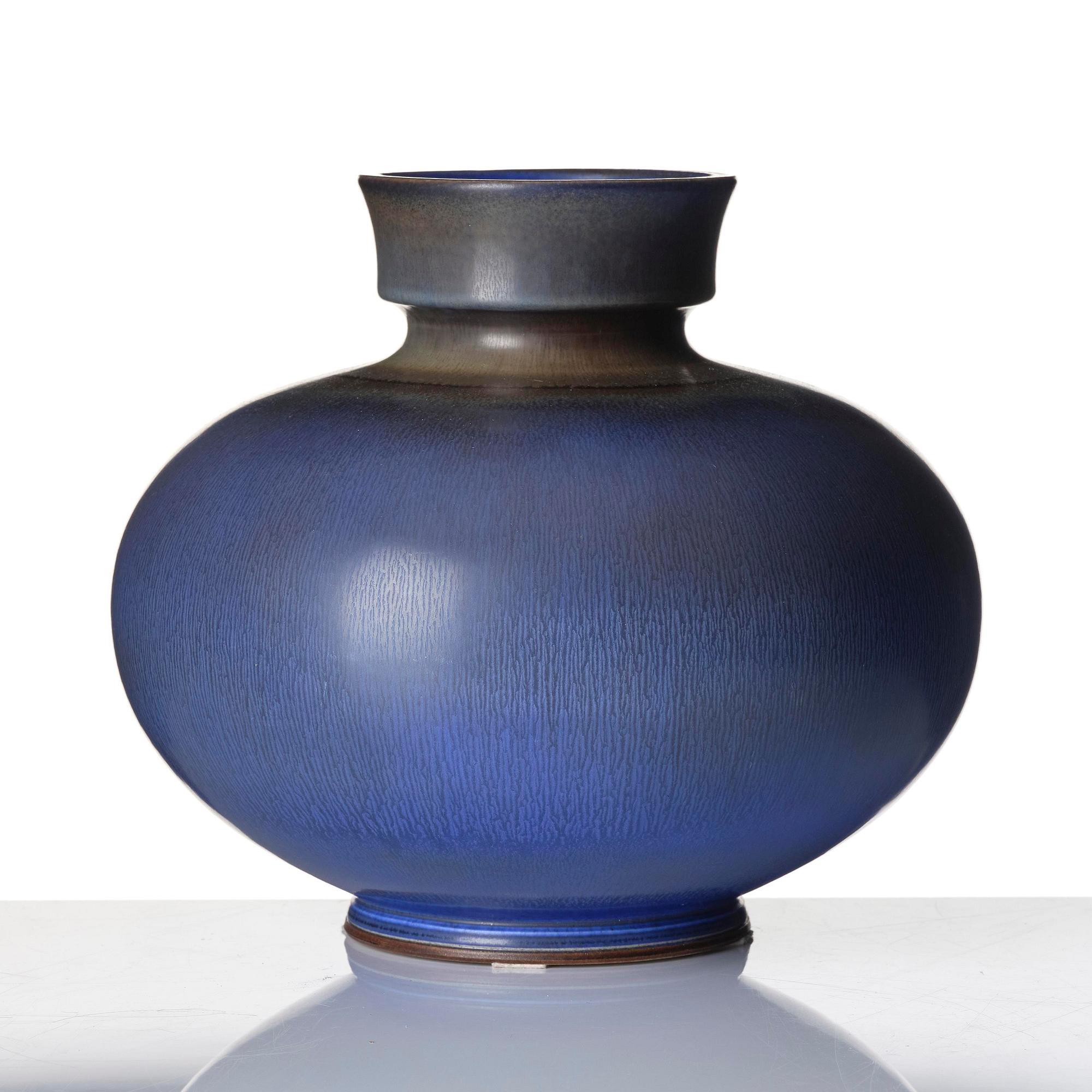 Berndt Friberg, a stoneware vase, Gustavsberg Studio 1962.