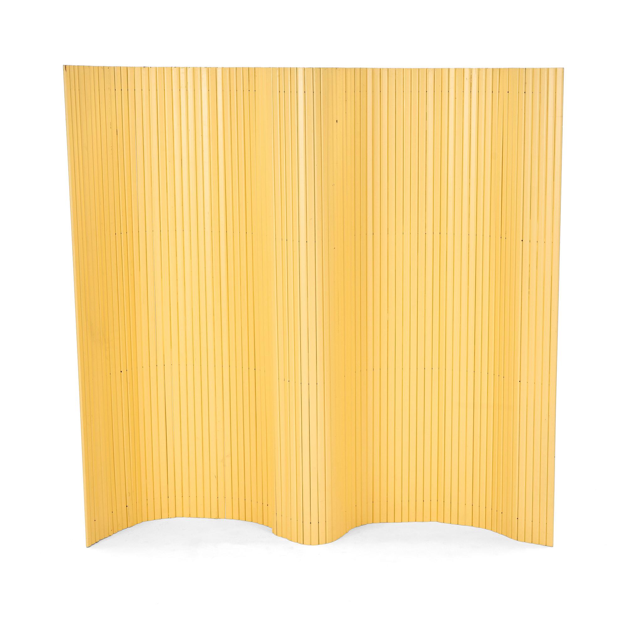 Alvar Aalto, a roomdivider, model 100, Artek, mid 20th century.
