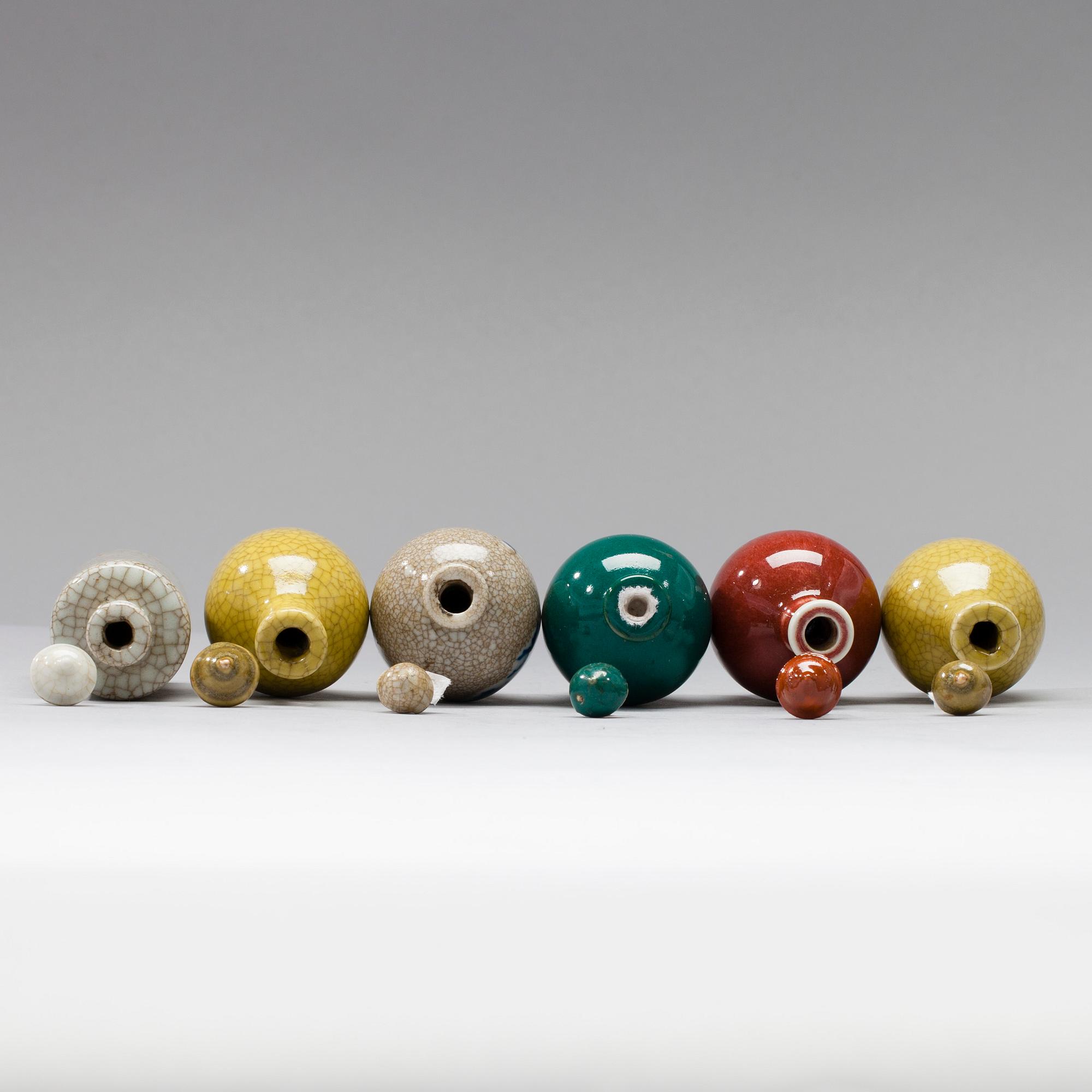 NUUSKAPULLOJA, 6 kpl, keramiikkaa, 1900-luku.