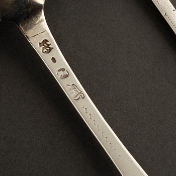 4 silver spoons, 18th/19th century. Among others Otto Wilhelm Kjellberg, Västerås 1840.