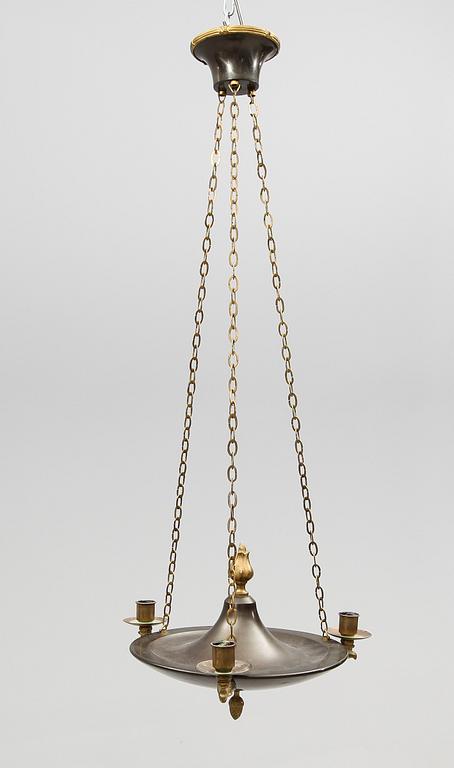 TAKAMPEL, empirestil, 1900-talets första hälft. Höjd ca 90 cm.