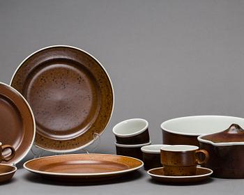 STIG LINDBERG, servisdelar 55 stycken, ugnssäkert gods, "Coq", Gustavsberg.
