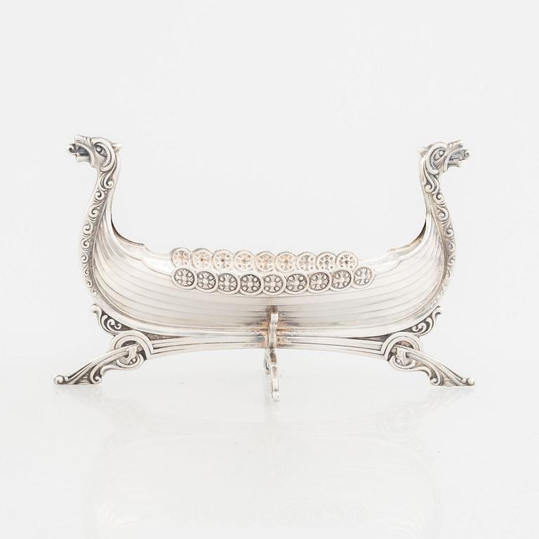 A silver bowl, Norway, 20th century.