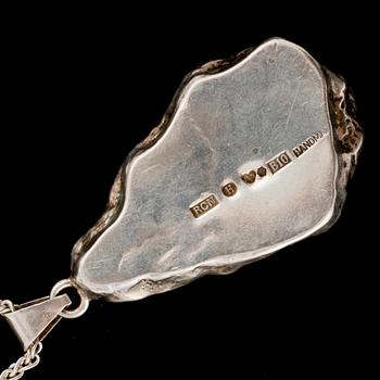 HÄNGE, silver, stämplad RCN, Halmstad, 1976. Vikt 49 g.