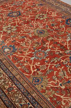 Matta, antik Mahal, Ziegler-mönster, ca 371,5-374,5 x 265-266 cm (samt en kortsida med lite slätväv).