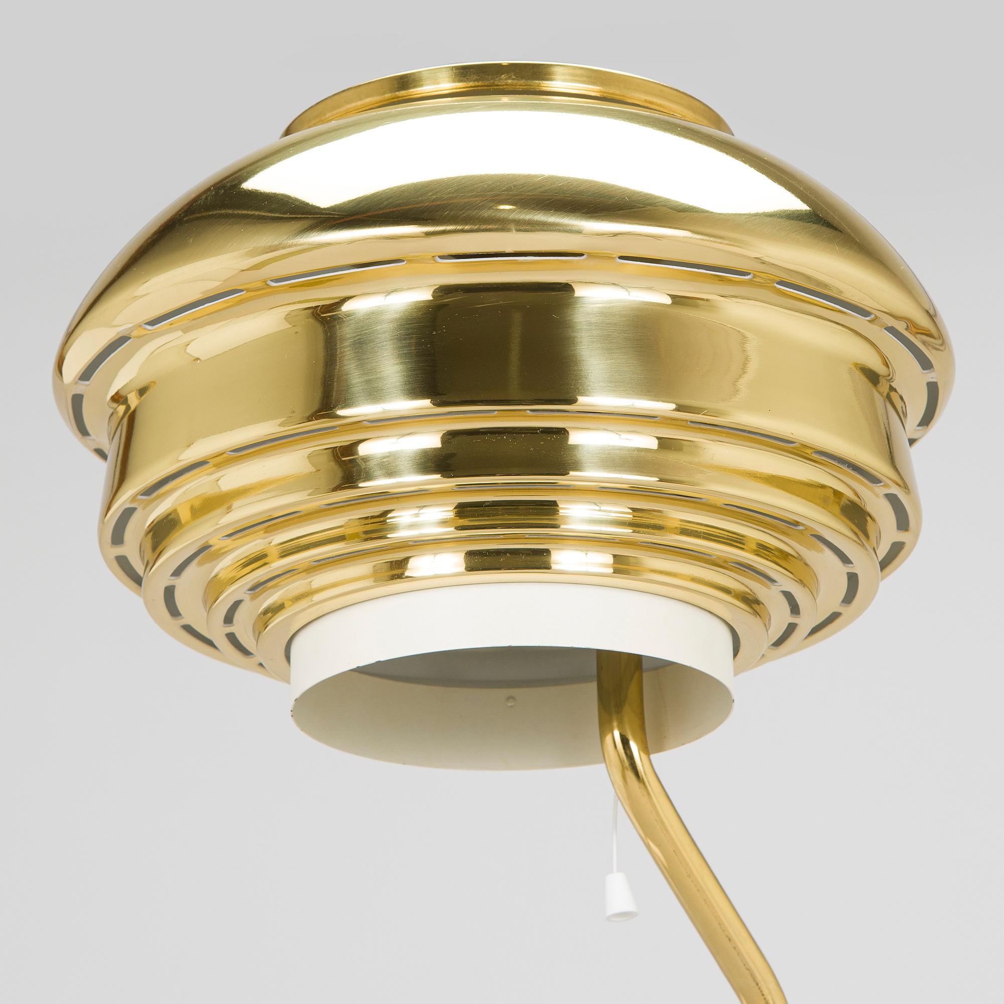 Alvar Aalto, golvlampa, modell A808, Valaistustyö.