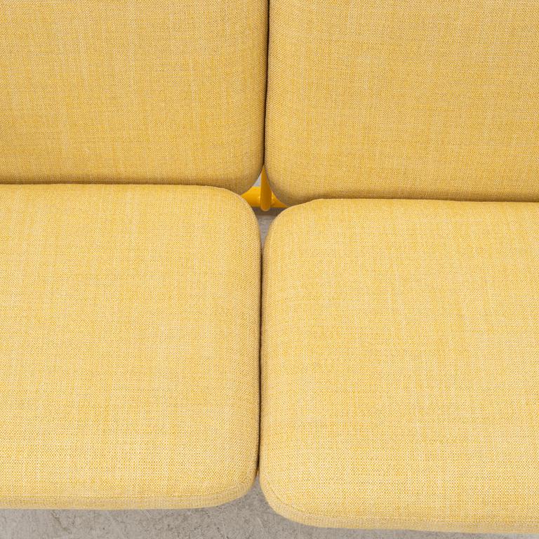 Börge Lindau & Bo Lindekrantz, soffa, "S70-5", Lammhults, modellen formgiven 1968.