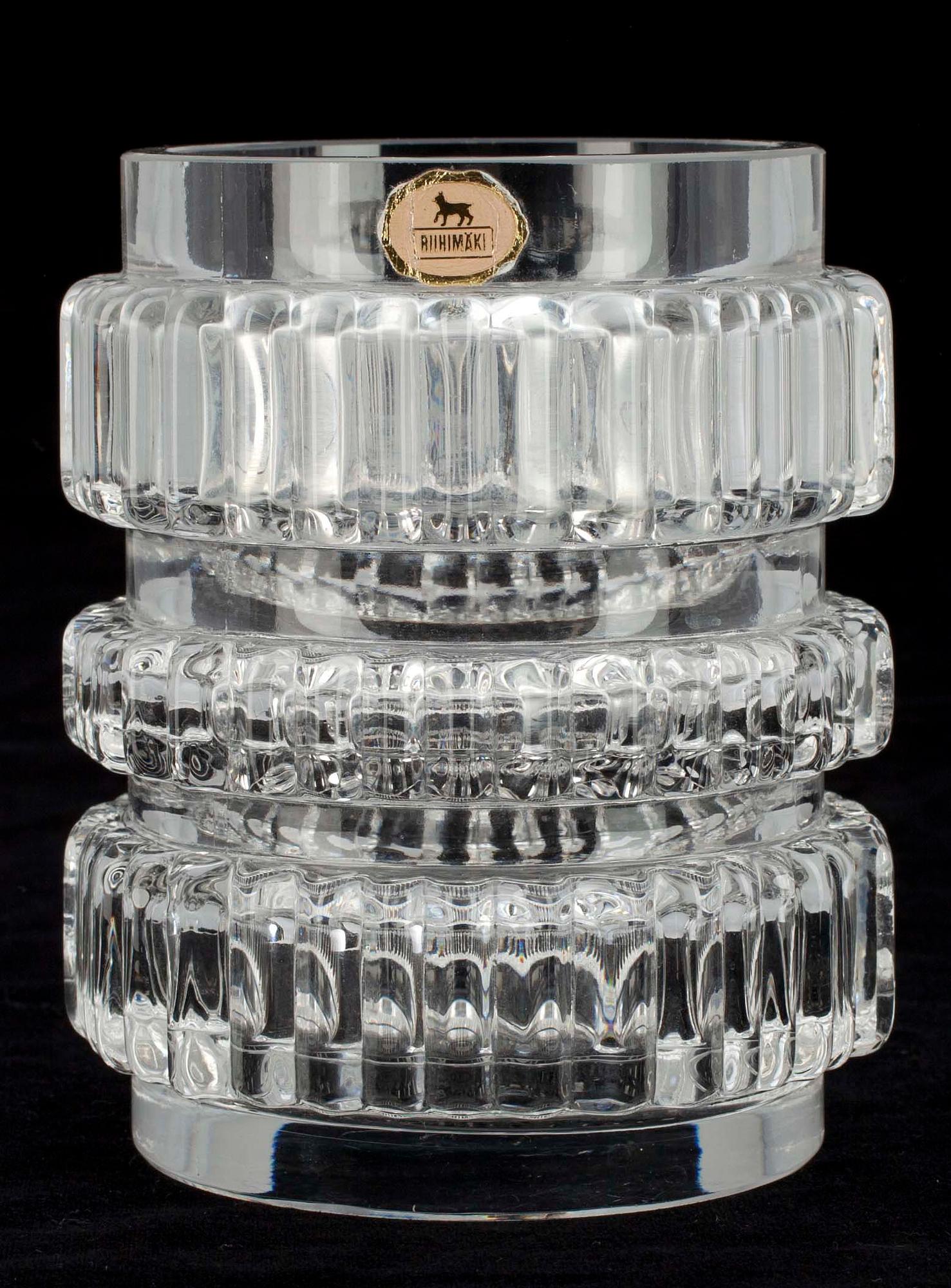 VAS, glas, sign. Helena Tynell, Riihimäen Lasi Oy.