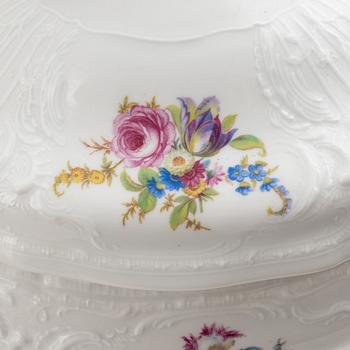 Mat- samt te- och kaffeservis, 131 delar, ”Sanssouci”, Rosenthal, Tyskland.