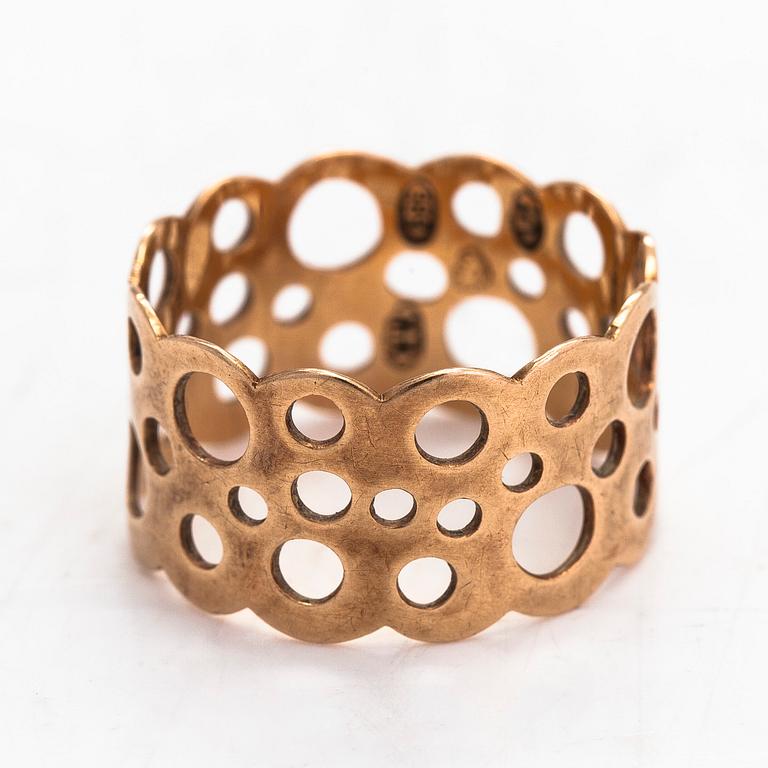 Liisa Vitali, a 14K gold 'Lace', RingWesterback, Helsinki 1973.