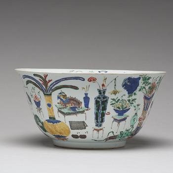 BÅLSKÅL, porslin. Qingdynastin, Kangxi (1662-1722).