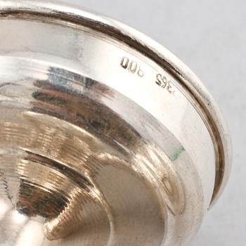 BÄGARE, silver, utländska stämplar, 1900-tal. Vikt 340 g.