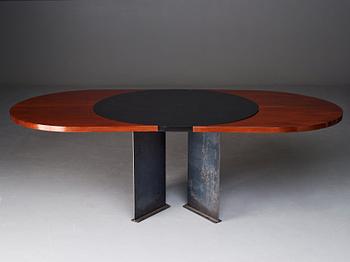 A dining table by Per Öberg Architects, late 20th century dinner table.