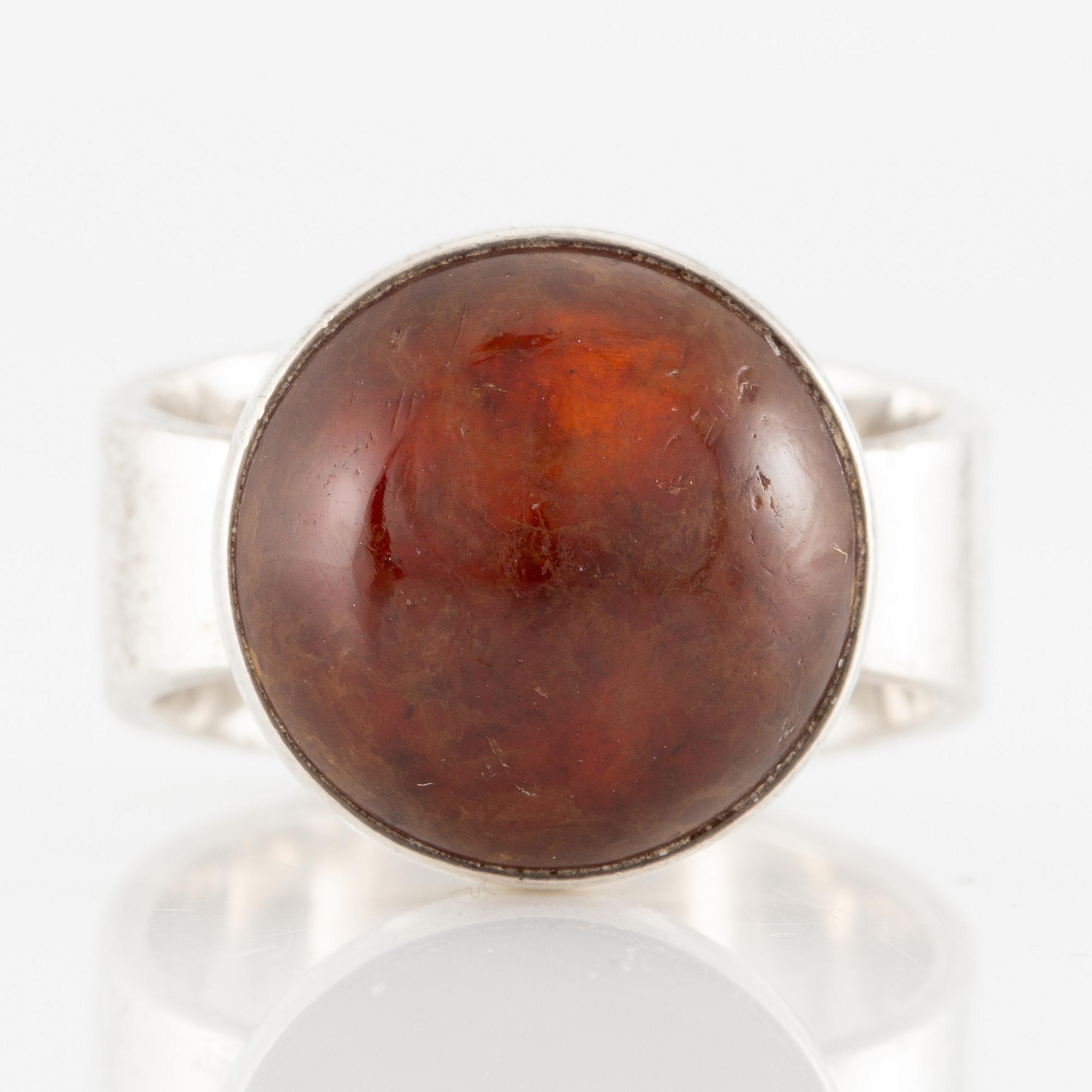 NE From, ring sterlingsilver med bärnsten, Danmark sannolikt 1960-tal.