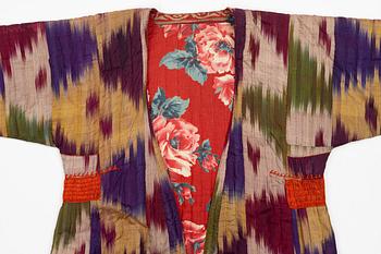 A woman’s Chapan, silk and cotton Ikat, Central Asia, 1880s.