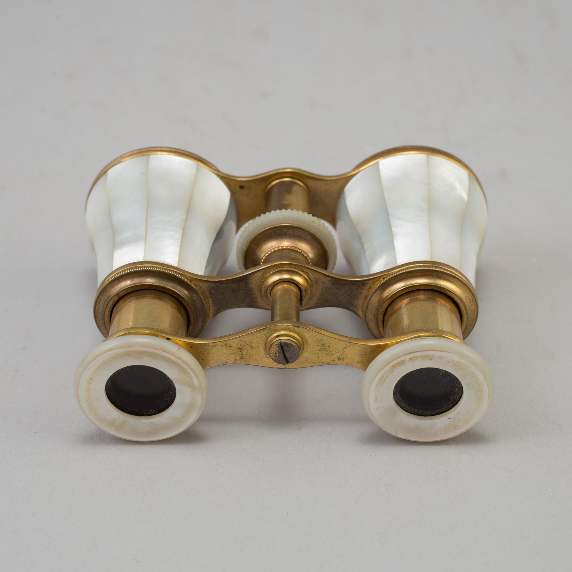 TEATERKIKARE, tidigt 1900-tal.