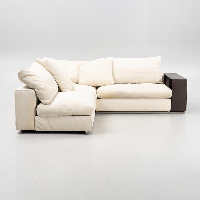 Antonio Citterio, a 'Groundpiece' modular sofa, Flexform, Italy.
