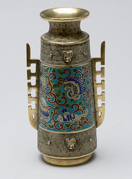 VAS, cloisonné, orientalisk, 1900-tal.