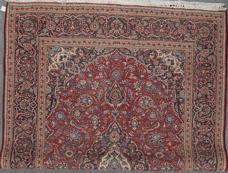 MATTA, Keshan, ca 313x203 cm.