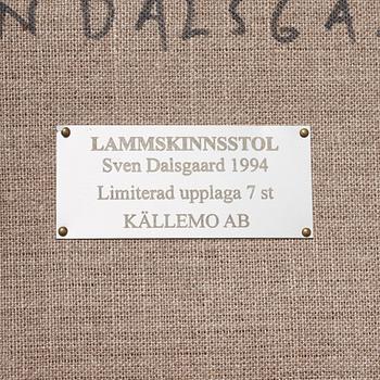 Sven Dalsgaard, stol, "Lammskinnsstol", ed. 7, Källemo, Värnamo, 1994.