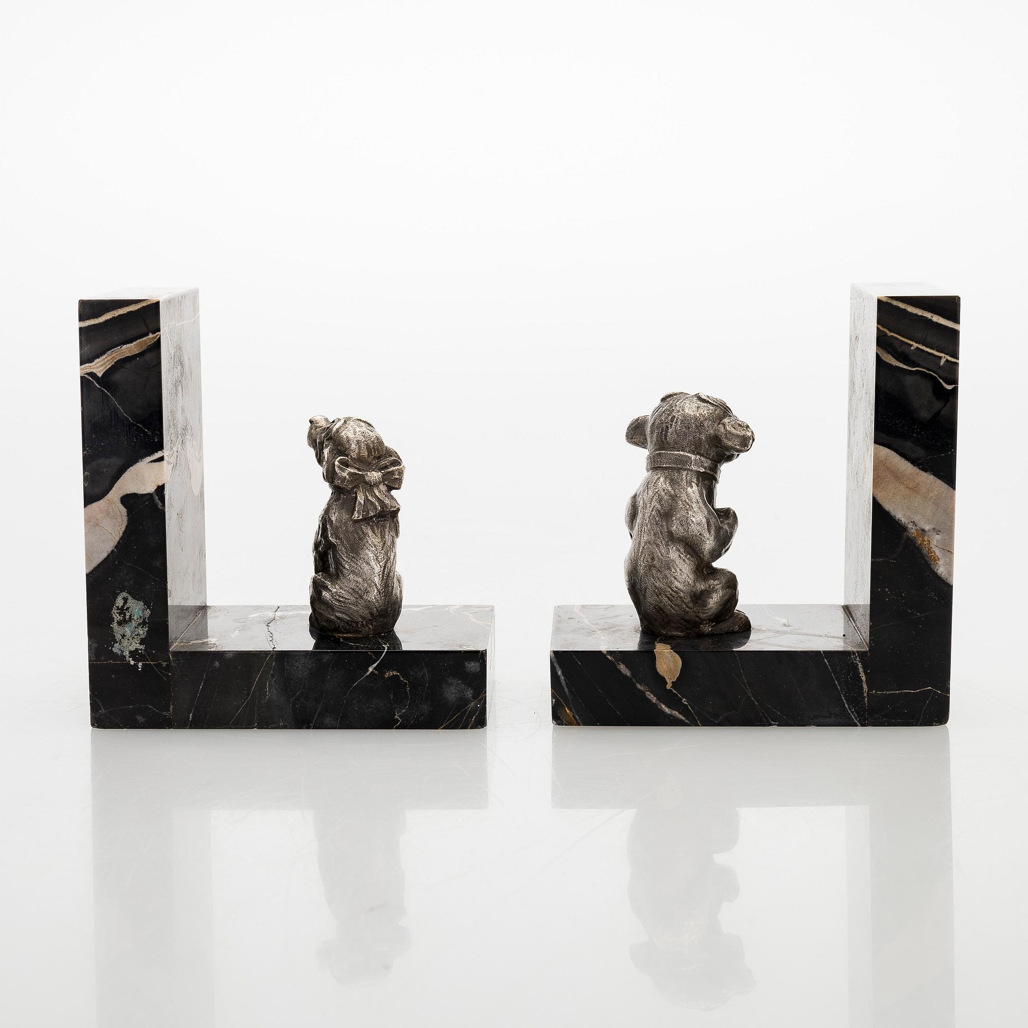 Bokstöd, ett par, stämplade i godset Bertin, Frankrike sannolikt 1925-30-tal.