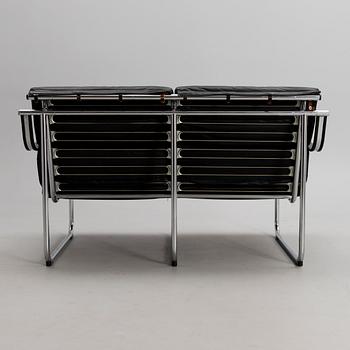 YRJÖ KUKKAPURO, A SOFA. "Remmi", Design Yrjö Kukkapuro.