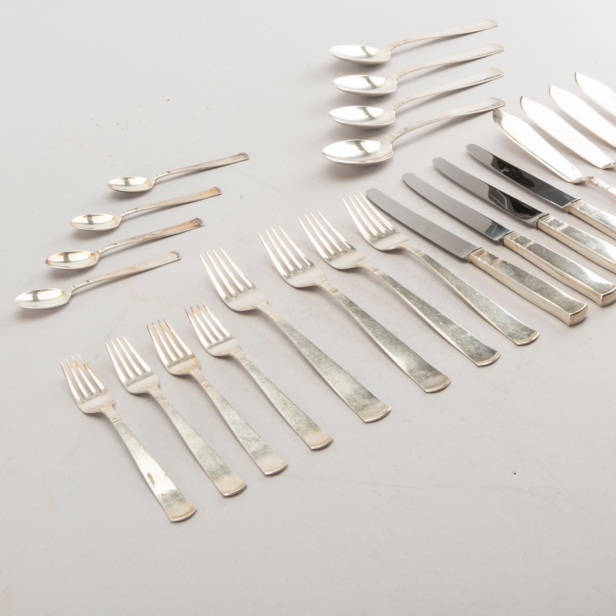 A set of Rosenholm silver cutlery, 108 pieces. Total weight incl. steel blades app. 3200 gram.