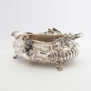 Jardinière Rococo style, first half of the 20th century, silver plate.