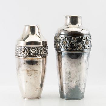 Vaser 2 st nysilver 1900-talets första hälft.