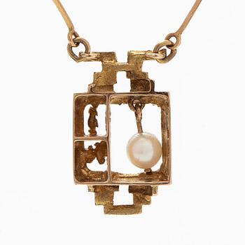Björn Weckström, "Magic pearl," necklace, cultured pearl, 14K gold, Lapponia 1968.