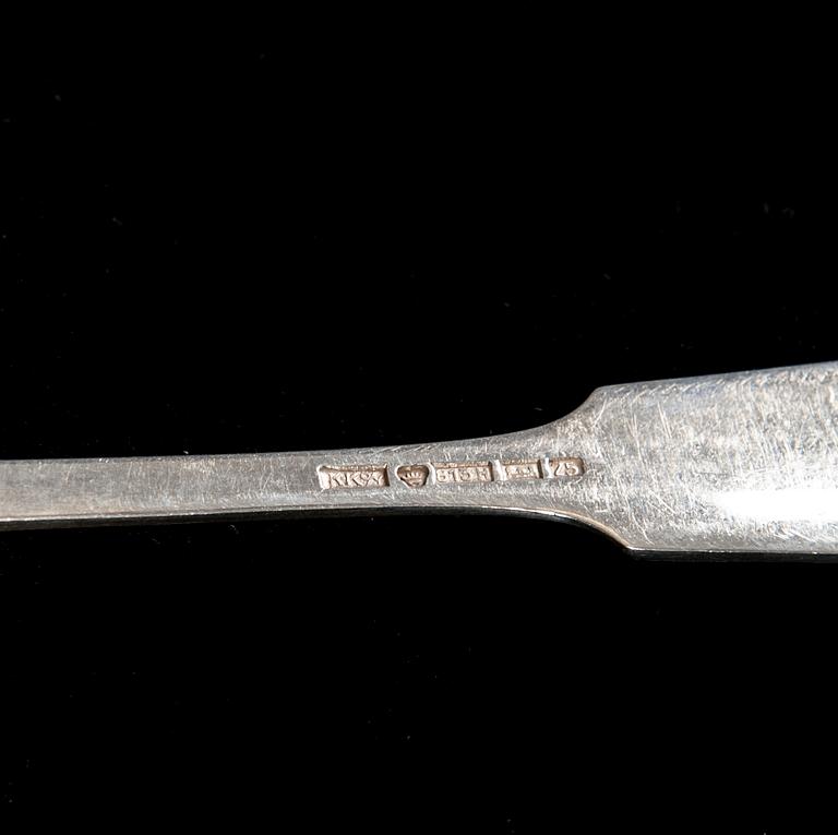 BESTICKUPPSÄTTNING, 30 delar, silver/försilvrad, "Musslan" Kultakeskus, Tavastehus 1920-1932. Silvervikt ca 952,7 g.