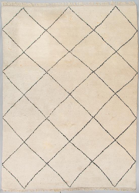 Matta, orientalisk, ca 300 x 220 cm.