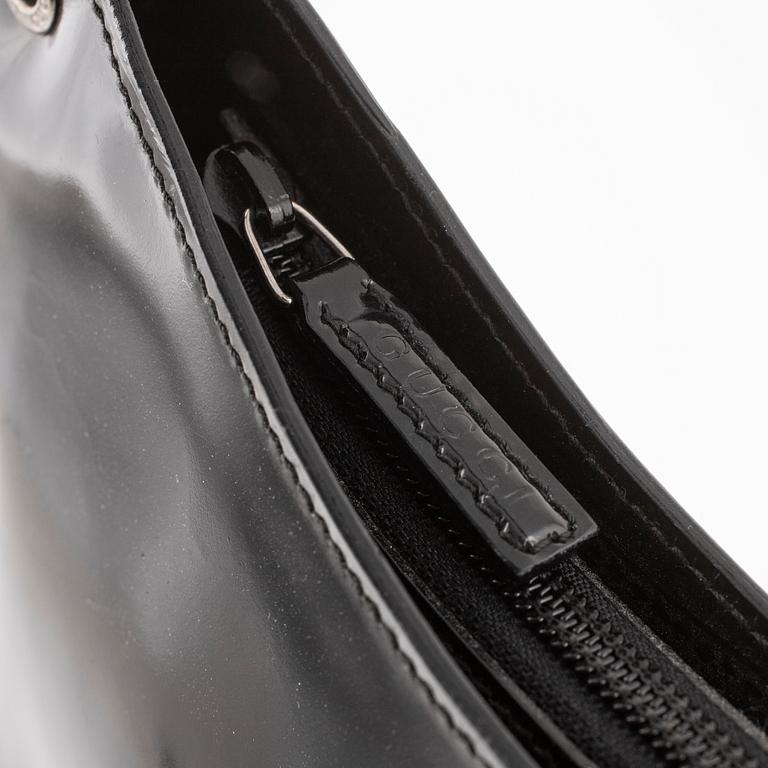 Gucci, a black leather 'Bamboo' bag.