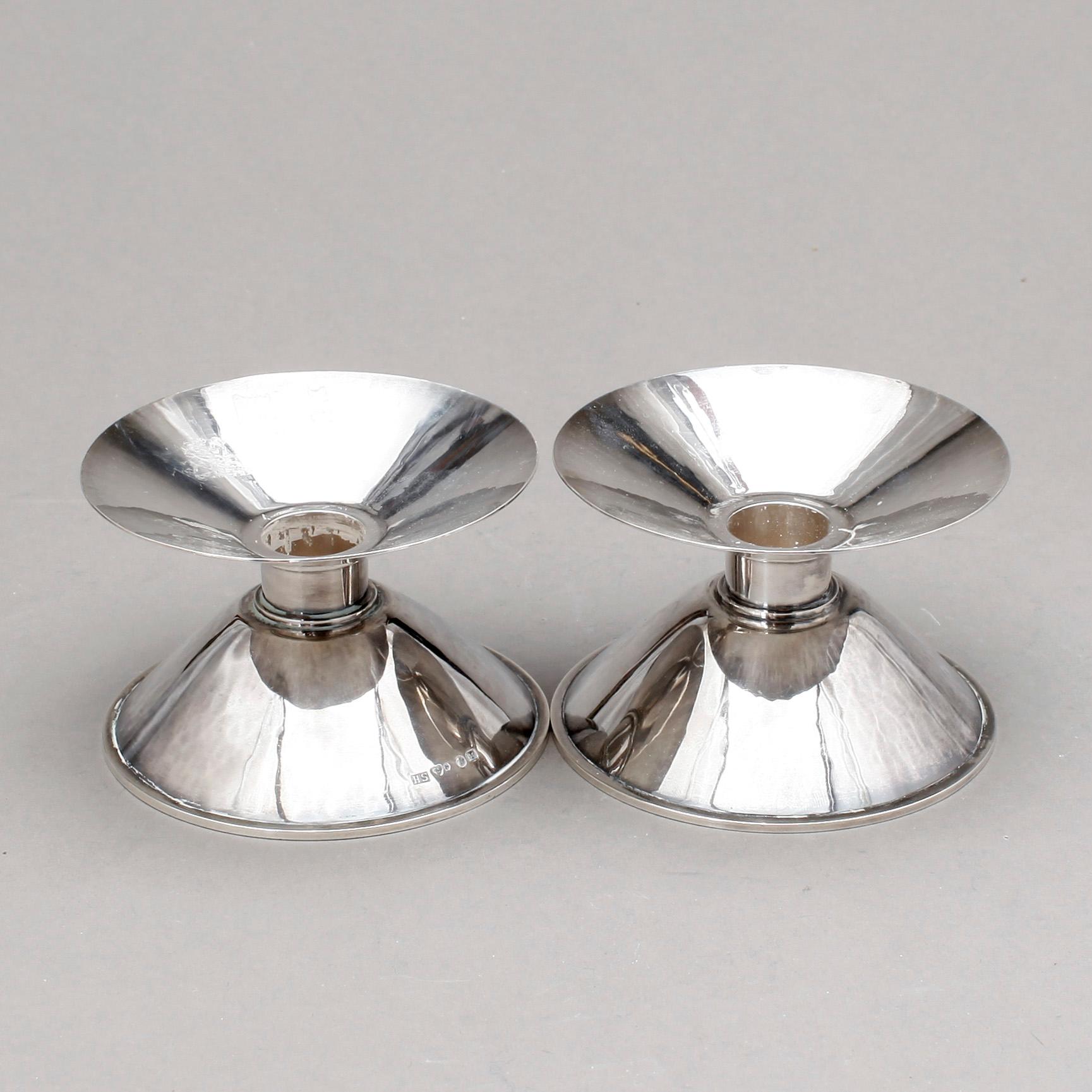LJUSSTAKAR, ett par, silver, Hugo Strömdahl, Stockholm, 1952. Vikt ca 288g.
