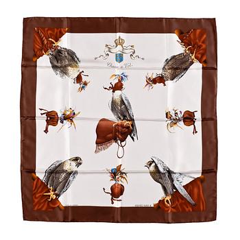 1320. A silk scarf by Hermès, "Chasse à Vol".