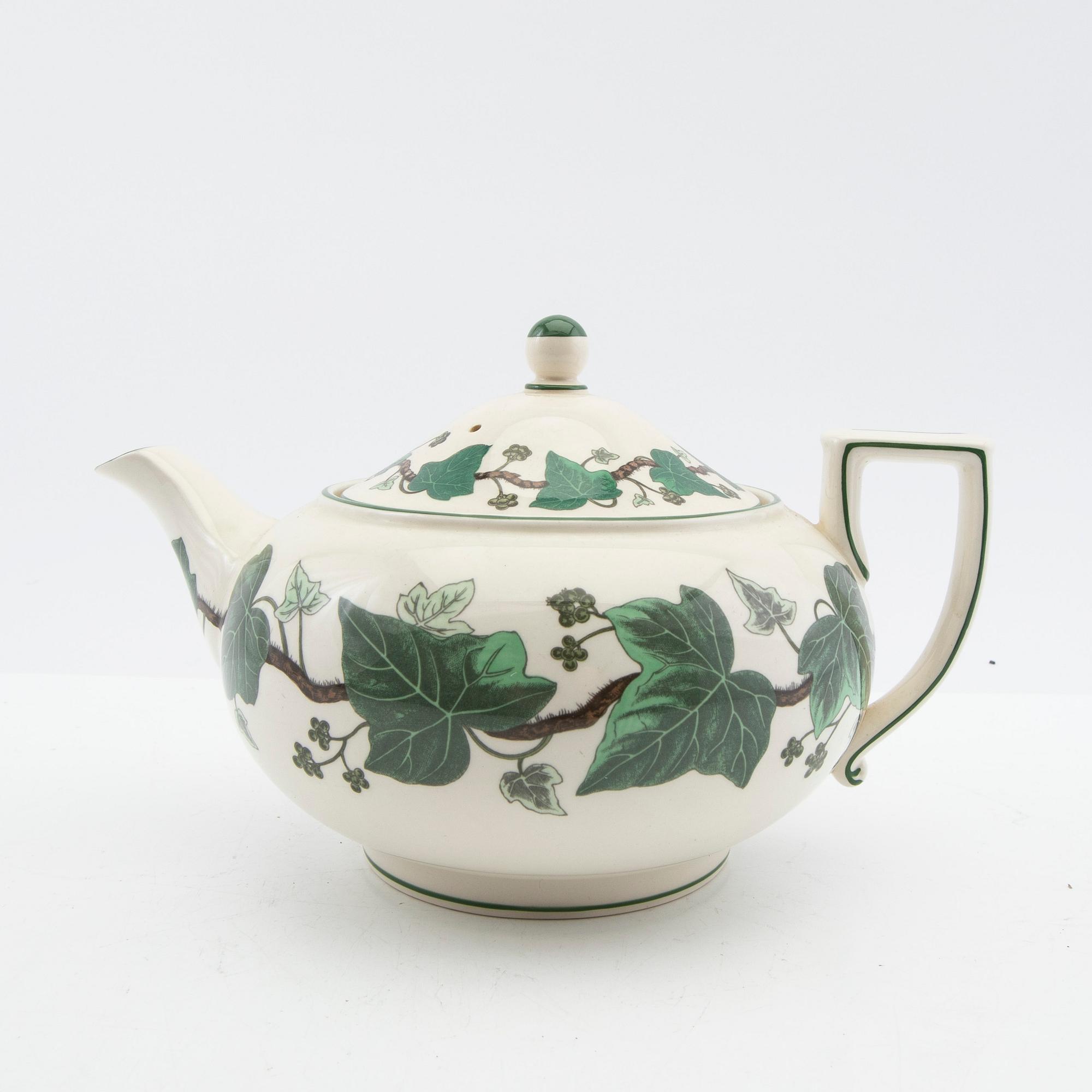 Servisdelar, 25 delar, flintgods, "Napoleon Ivy", Wedgewood.