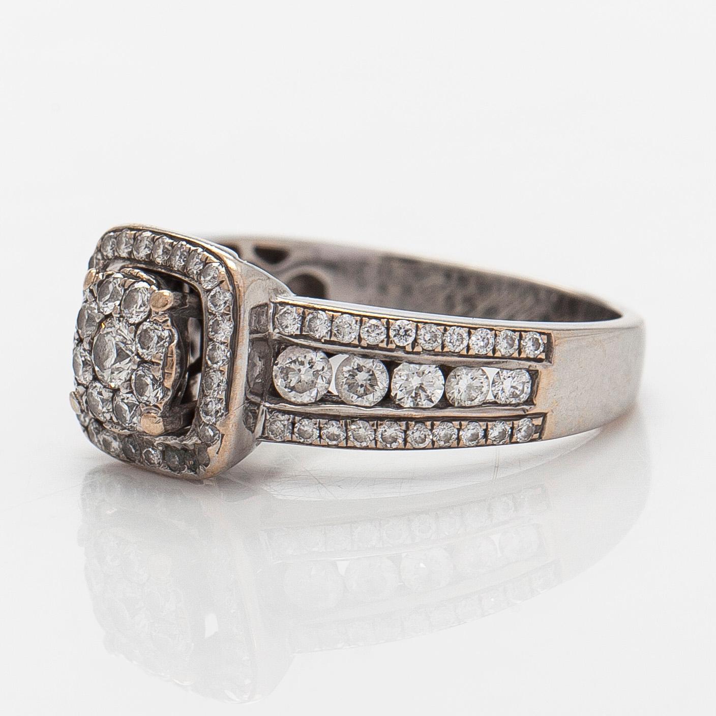 Ring, briljant- och åttkantslipade diamanter, 14K vitguld,