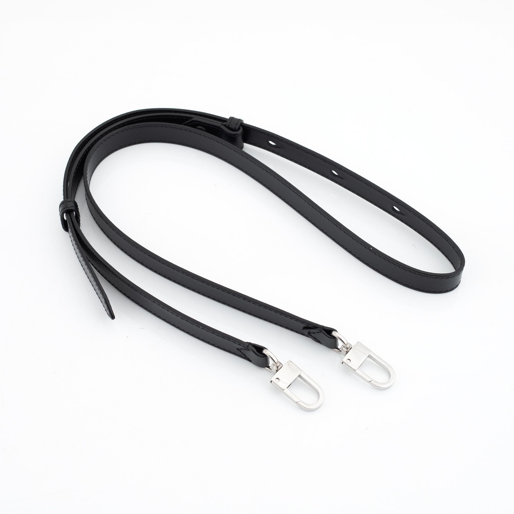 Montblanc, a black Saffiano calf-skin leather 'Sartorial' portfolio.