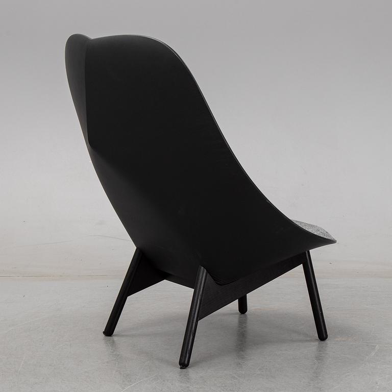 A 21st Century 'Uchiwa' lounge chair by Doshi Levien for Hay.