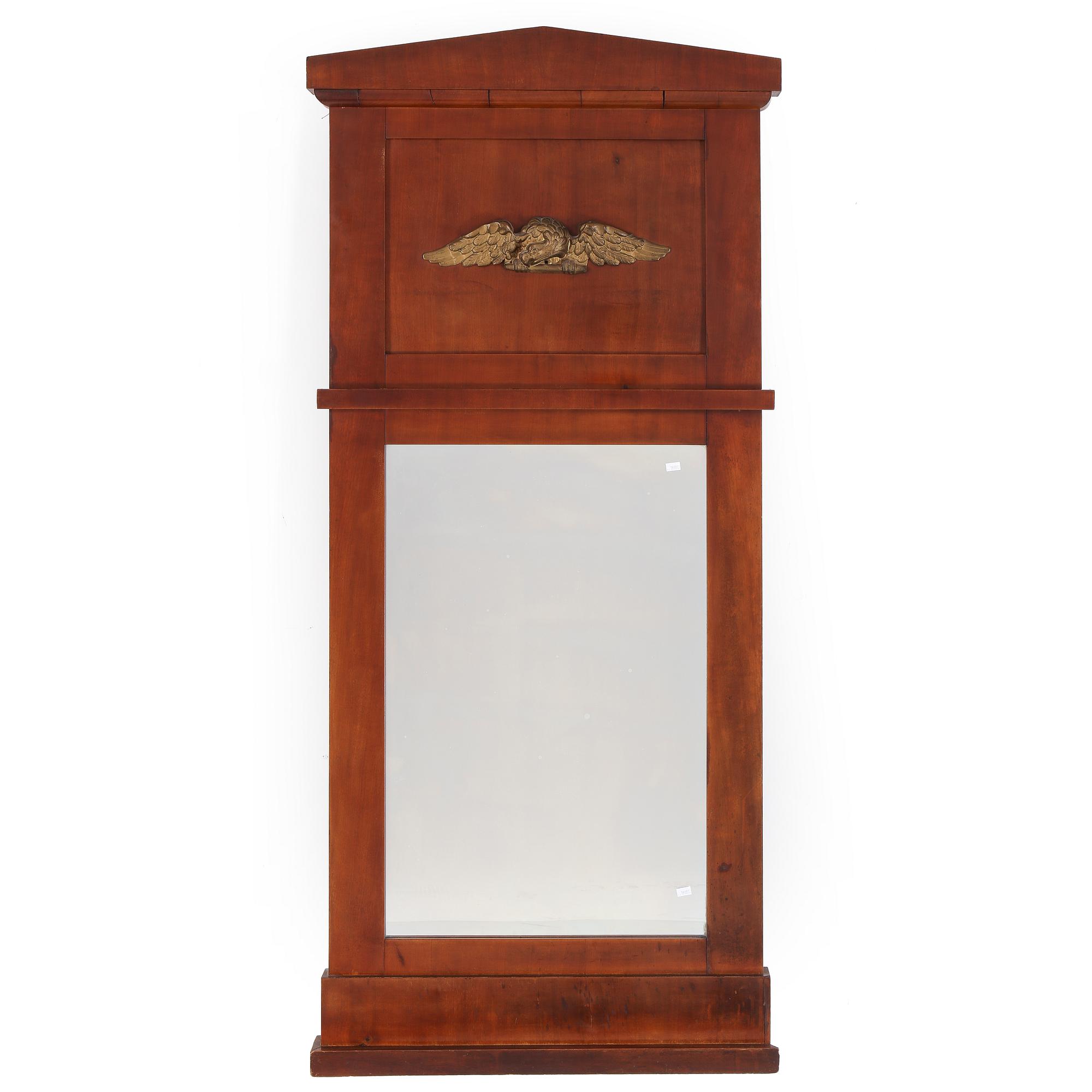 SPEGEL, Karl Johan-stil, omkring sekelskiftet 1900.