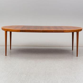 BERTIL FRIDHAGEN, a round teak dining table from Bodafors, 1958.