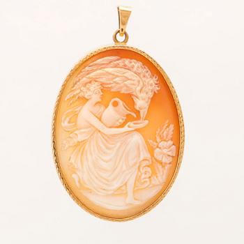 Hänge 18K guld med snäckskalskamé, S K Johansson Malmö 1924.