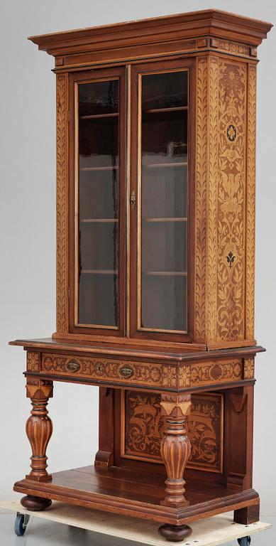BOKSKÅP, nyrenässans, 1800-talets slut.